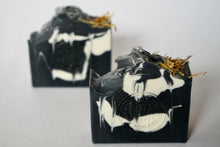 Load image into Gallery viewer, Lavender Sage - 4.5 oz Soap Bar
