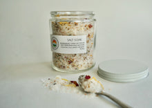 Load image into Gallery viewer, Salt Soaks - 40g/260g
